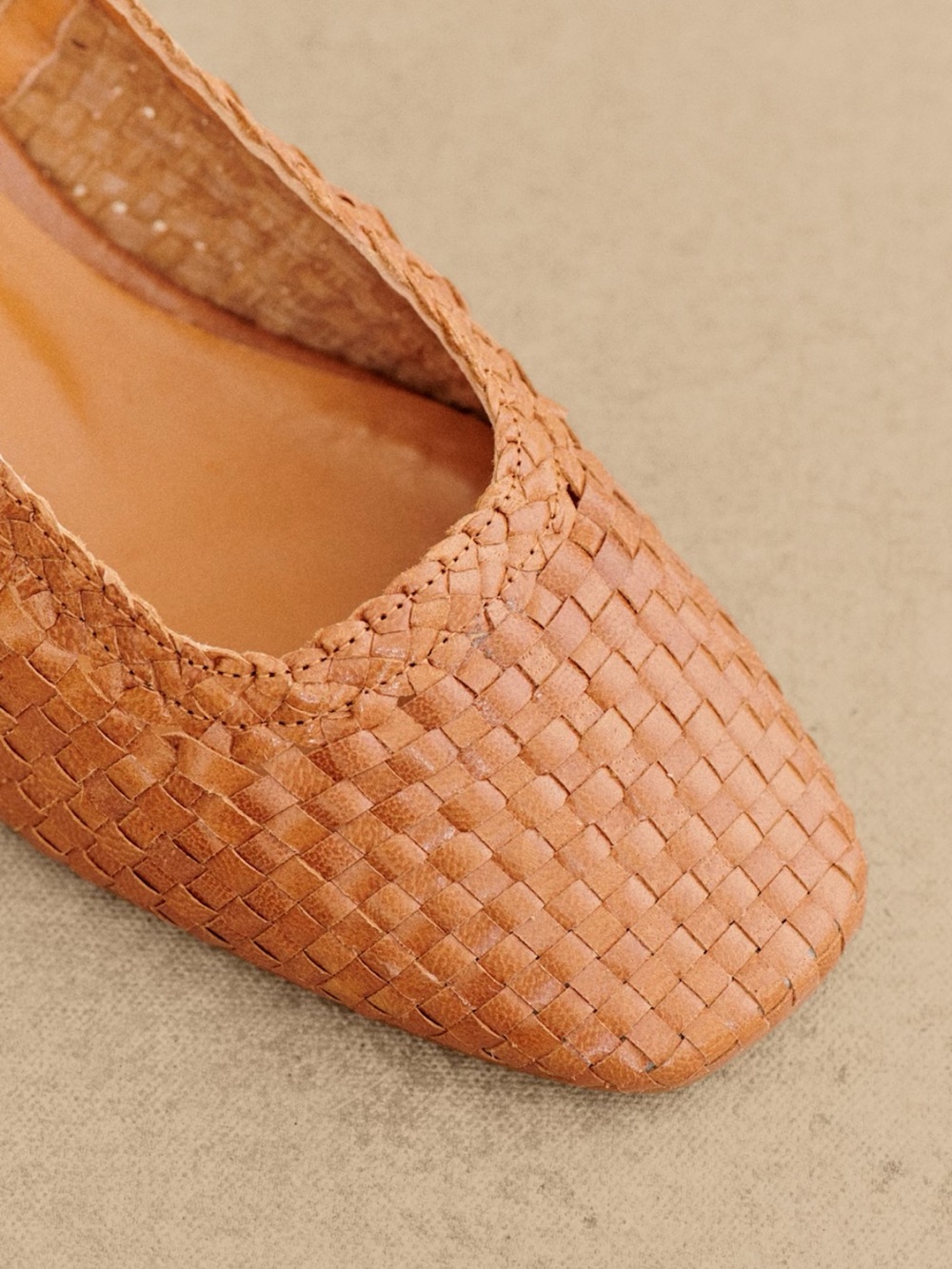 Sézane Noemie Heeled Pumps - Picture 5 of 8
